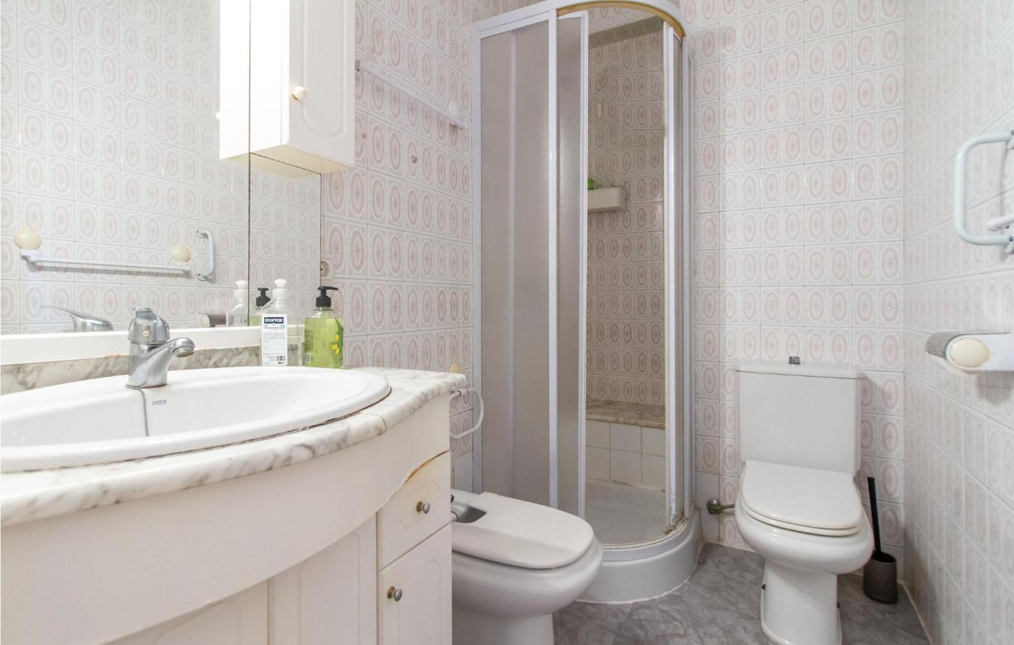 Lovely Apartment In Santa Pola With Wifi Exteriör bild